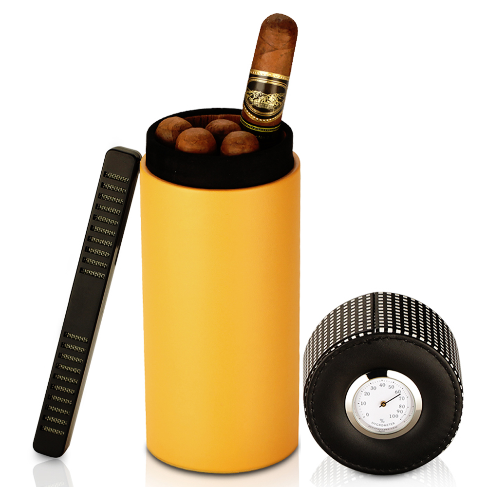 Cedar-Lined Leather Cigar Case with Humidifier & Hygrometer
