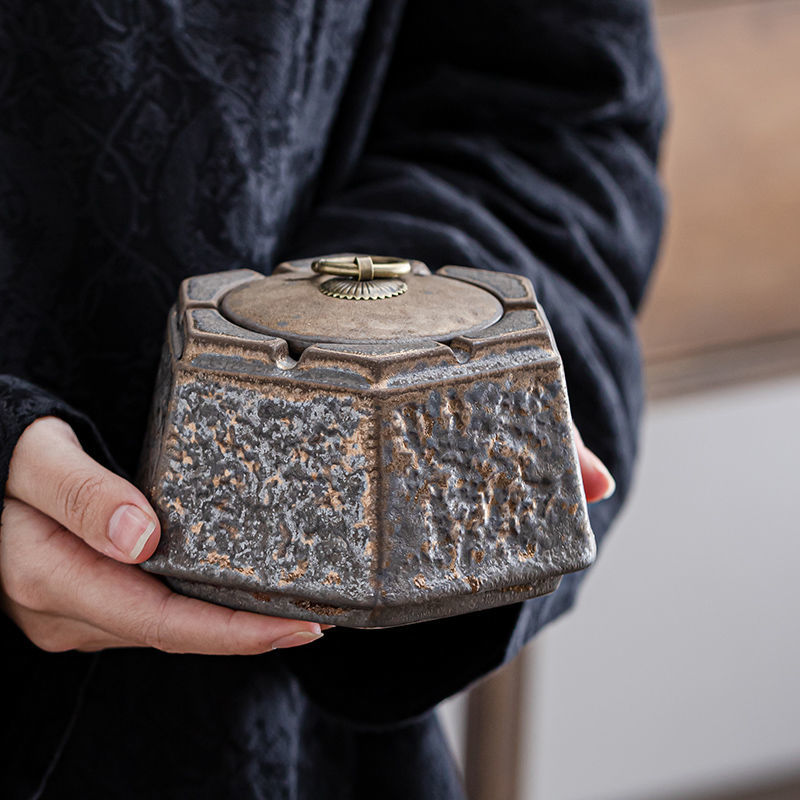 The “Ancient Well” – A Rustic Japanese-Style Ceramic Ashtray