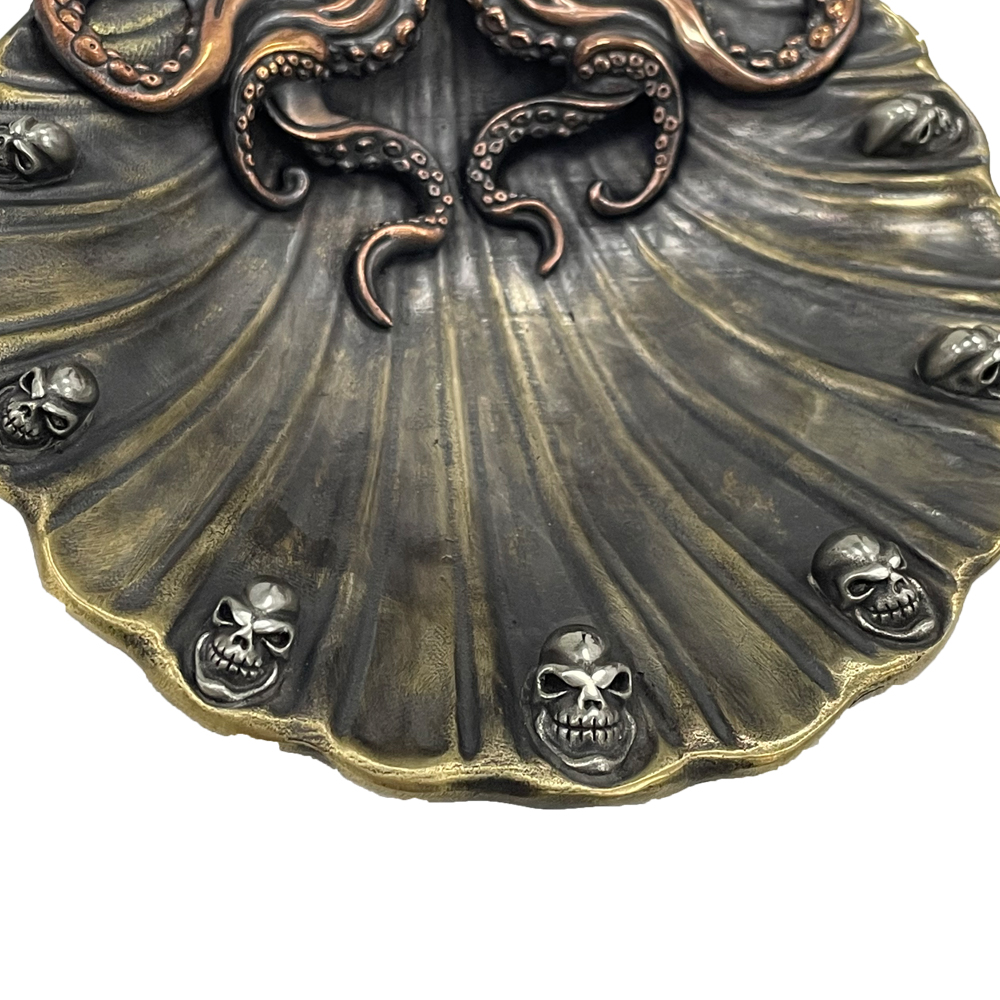 the-kraken-skull-solid-brass-desktop-ashtray-6.jpg