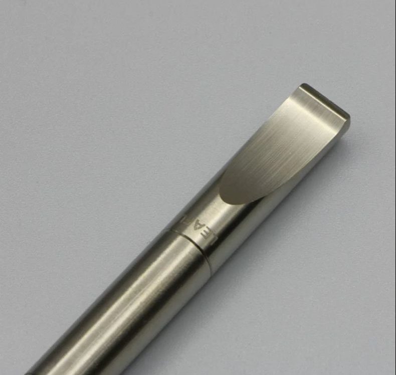 titanium-cigarette-holder-with-reusable-toxin-filter-4.jpg