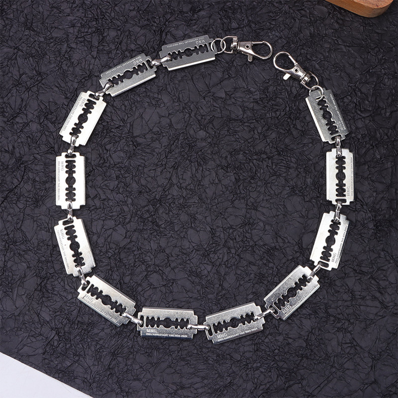 unisex-streetwear-blade-chain-4.jpg