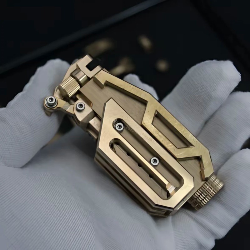 A One-Piece CNC Brass Punk Lighter