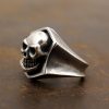 the-baron-a-handmade-retro-skull-ring-in-solid-925-silver-3.jpg