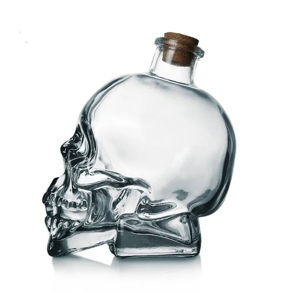 the-crystal-skull-750ml-decanter-5-1.jpg