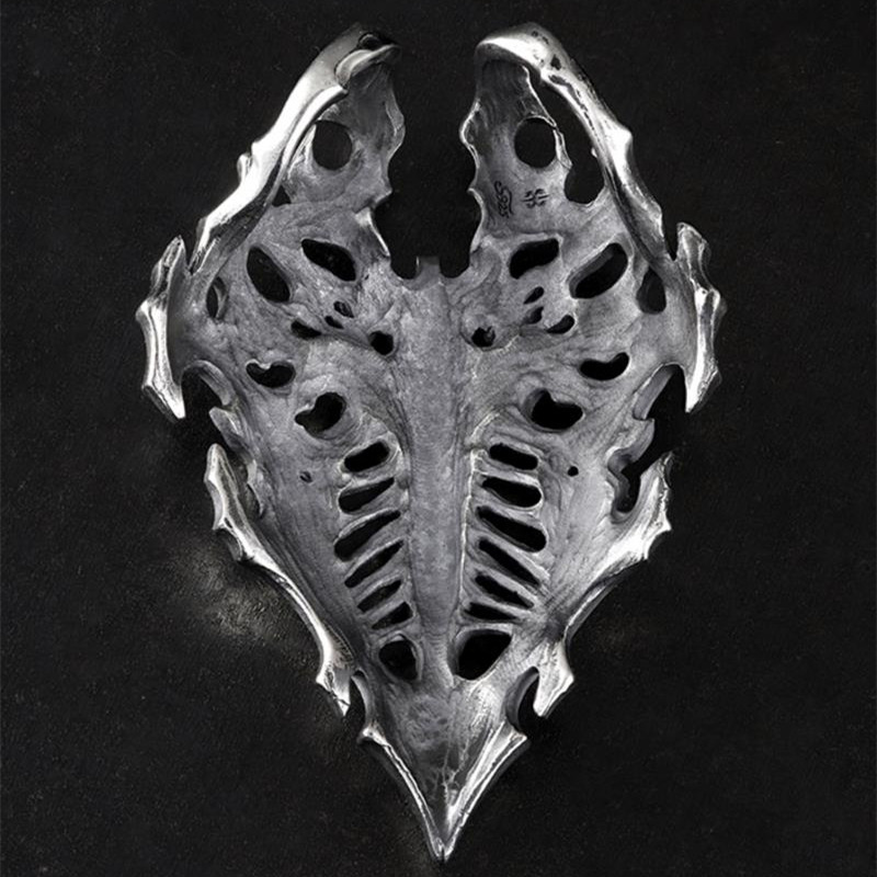 the-dragon-bone-shield-a-43g-solid-925-silver-pendant-5.jpg