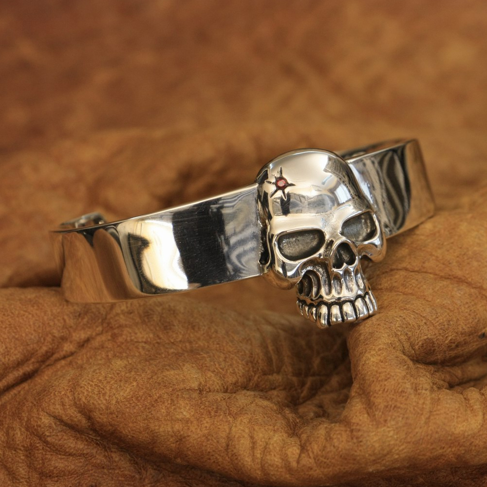 “The ‘Reaper’ – A Men’s 925 Silver Skull Cuff Bangle